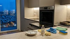 Come rimuovere grasso e odori dal forno elettrico senza abrasivi: il metodo delicato che fa la differenza