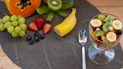 Quali tipi di frutta evitare a colazione e perché?