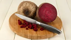 Come si preparano le barbabietole per preservarne le sostanze nutritive?